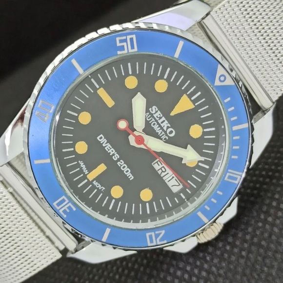 Seiko Other - Vintage Automatic 1980s Seiko Mens Diver Watch with Glass Back!
